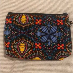 thirty-one zipper pouch — stitched medallion